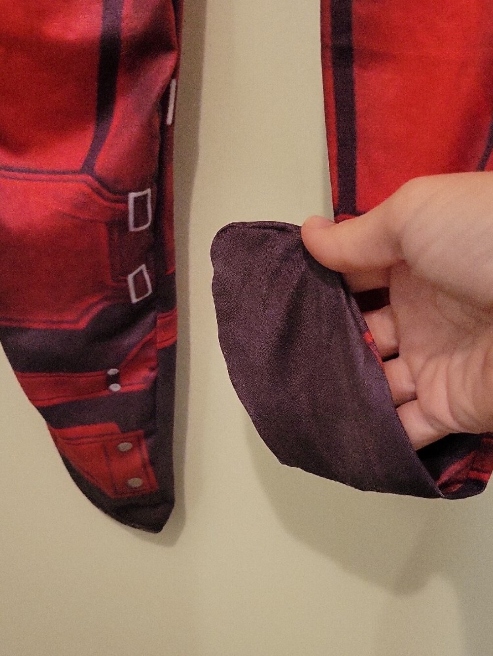 Red Superhero, Deadpool, Costume Jumpsuit with Mask - Picture 8 of 9